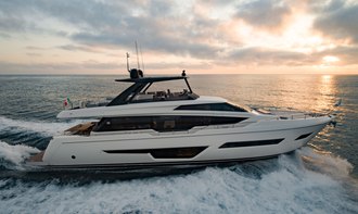 Ferretti 780