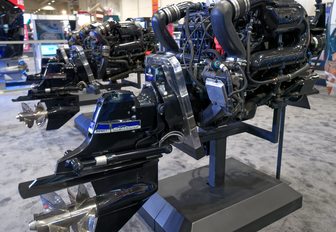 engines and outboard engines at boot Dusseldorf