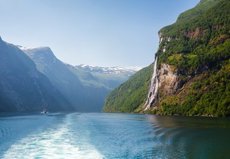 luxury yacht charter in Norwegian fjords