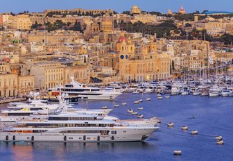 Great Harbor rom Upper Barrakka Gardens, Valetta, Malta