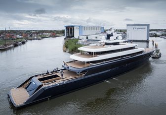 Feadship Project 1012