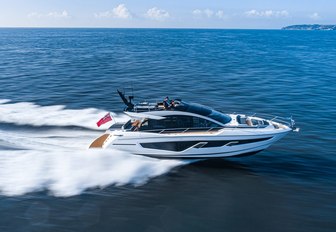 Sunseeker 65 Sport Yacht underway, surrounded by sea