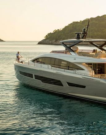 The Psychology of Selling a Yacht: How Emotion, Perception, and Timing Impact Yacht Sales