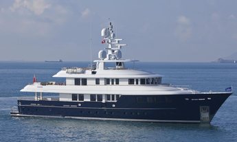                         42m Ocean's Seven 2012 Finalist