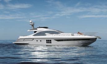 Azimut 77S - 2015 Finalist