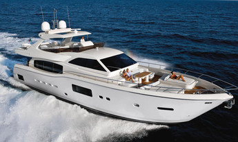 Ferretti Yachts Altura 840