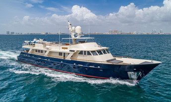 Custom Breaux Baycraft Blu 