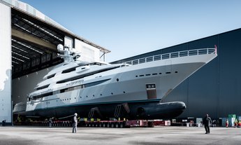 Custom Oceanco Draak 