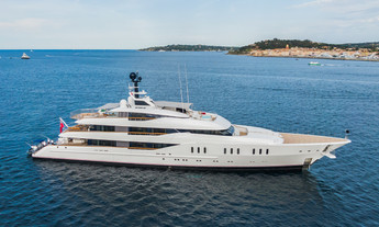 Custom Feadship Hampshire 