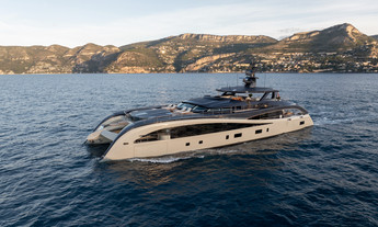 Custom Rossinavi Seawolf X