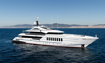 Heesen 55m Steel Vida