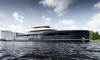 Custom Feadship B