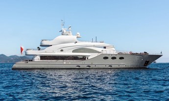 Custom Miss Tor Yacht Lotus 
