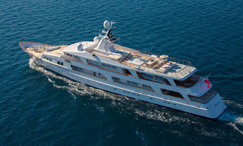 Custom Feadship Victory 