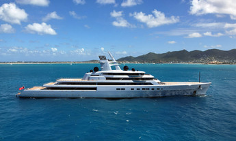 Custom Lurssen Dragonfly