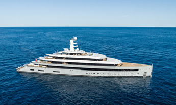 Custom Feadship Moonrise