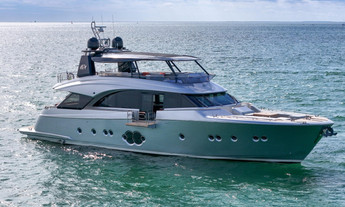 Monte Carlo Yachts MCY 86 Vivace