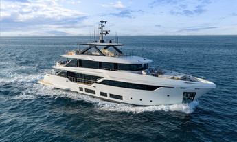 Custom Line Navetta 35  Goal 