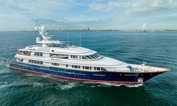 Custom Feadship Solace