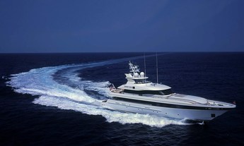 Custom Feadship Mystique