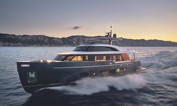 Azimut Magellano 25M Jakat