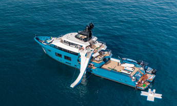 Custom Dunya Yachts King Benji