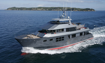 Custom Alloy Yachts Akiko