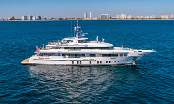 Custom Benetti E.Motion+