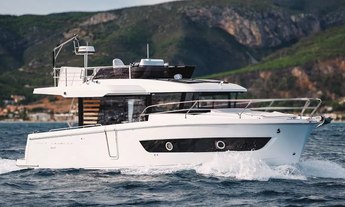 Beneteau Swift Trawler 37 Fly 