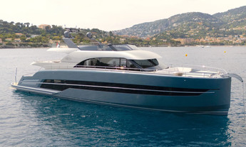 St-Barth 85 Fly