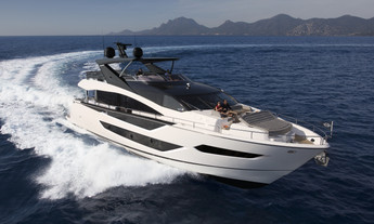 Sunseeker 88 Yacht