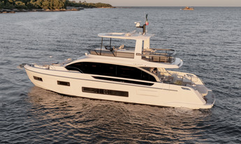 Azimut Fly 62 