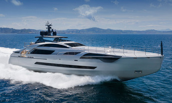 Pershing 140