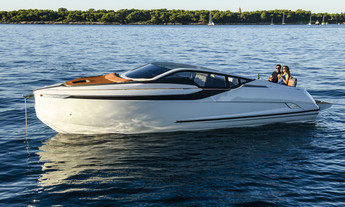 Fairline F Line 33