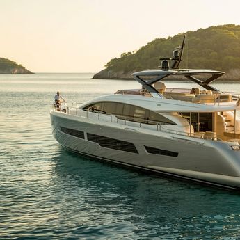 The Psychology of Selling a Yacht: How Emotion, Perception, and Timing Impact Yacht Sales
