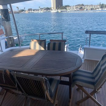 Rehab yacht exterior 77