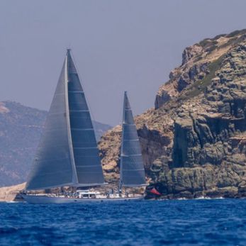 Tawera yacht exterior 5
