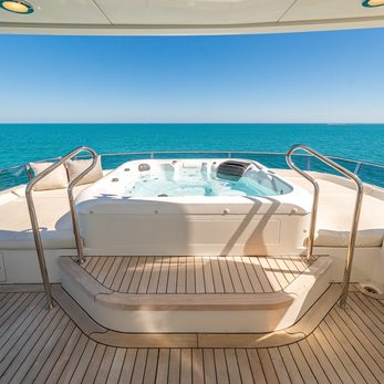 Dreams yacht exterior 4