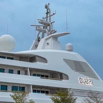 Dubai yacht exterior 3