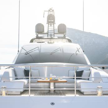 Irisha yacht exterior 2