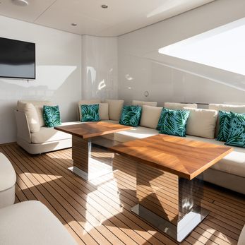 Artisan yacht interior 4