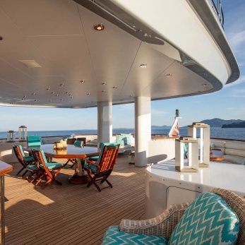 Lady Marina yacht exterior 3