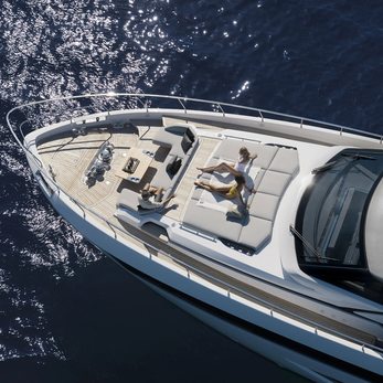 REV yacht exterior 2