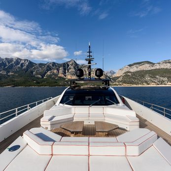 Ximena yacht exterior 2