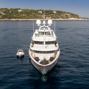 Christina V yacht exterior 2