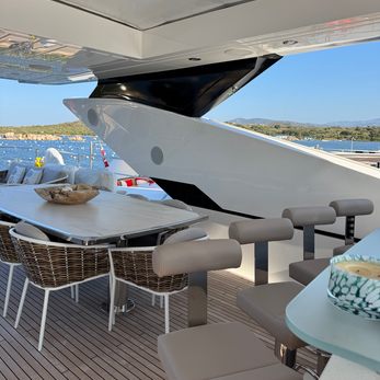 P'Ocean yacht exterior 4