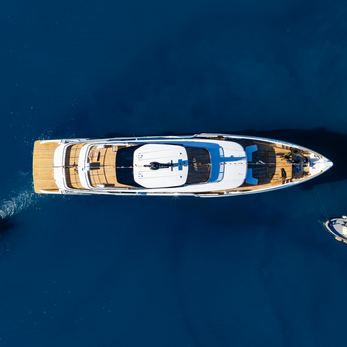 Zoya B yacht interior 5