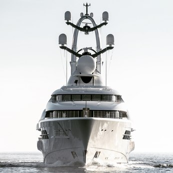 Anna yacht exterior 2