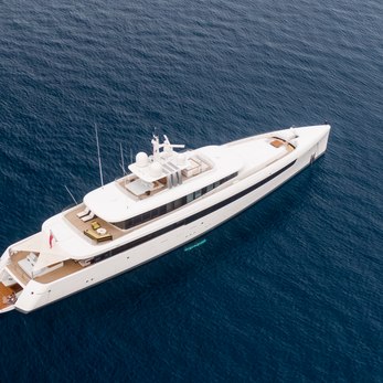 Najiba yacht exterior 4