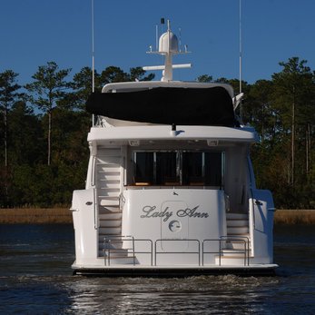 Gallopin yacht exterior 5